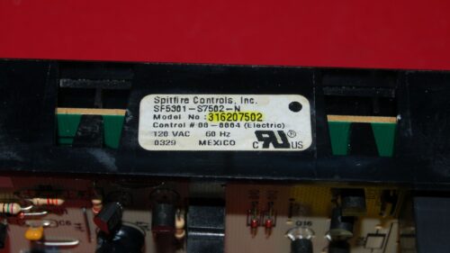 Part # 316207522 | 316207502 | Frigidaire Oven Control Board (overlay fair - Black)