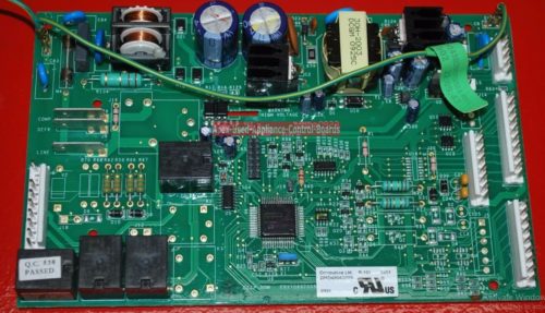 Part # 225D4204G003, WR55X10968 GE Refrigerator Main Board (used)