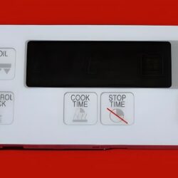 Part # 5701M556-60 | 7601P553-60 | Maytag Oven Control Board (overlay good - White)