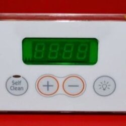 Part # WB27K10097 | 183D8193P002 | GE Oven Control Board (overlay good - White)