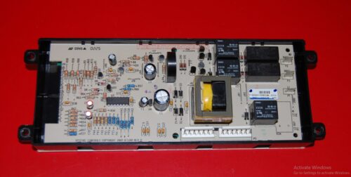 Part # 316207507 Frigidaire Oven Electronic Control Board (used, overlay good)