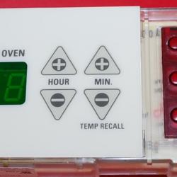 Part # WB27X10022 | 164D3147G016 - $69 GE Oven Control Board (used, overlay very good - Almond)