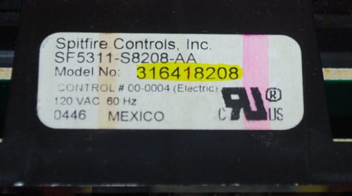 Part # 316418208 Frigidaire Oven Electronic Control Board (used, overlay good)
