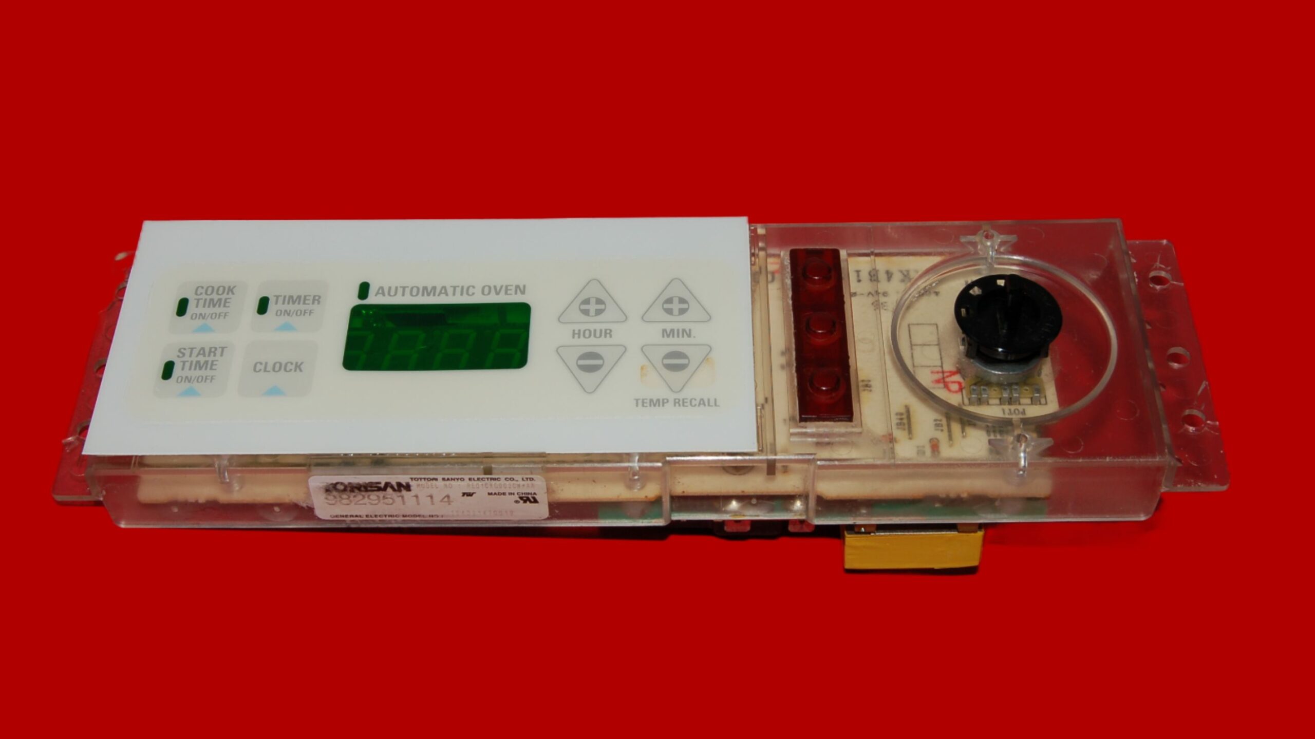 GE Oven Control Board 164D3147G019 | WB2X8298 | OEM Used Tested (overlay fair - Yellow)