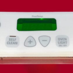 Part # WB27K10090 | 183D8192P001 - GE Oven Control Board (used, overlay fair - White)