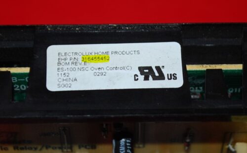 Part # 316455452 Frigidaire Oven Electronic Control Board (used, overlay fair - Black)