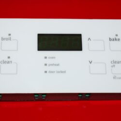 Part # 316557114 Frigidaire Oven Electronic Control Board And Clock (used, overlay fair)