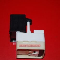 Part # 2225929 , 5SP15N314LFM - Whirlpool Refrigerator Start Relay And Capacitor (used)