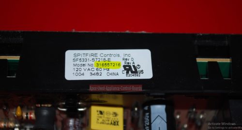Part # 316557216 Frigidaire Oven Electronic Control Board (used, overlay fair)