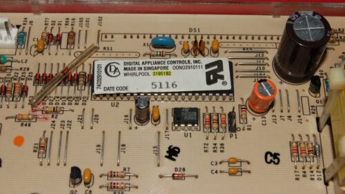 Whirlpool Oven Control Board 3195182 | OEM Used Tested (overlay fair - Black)