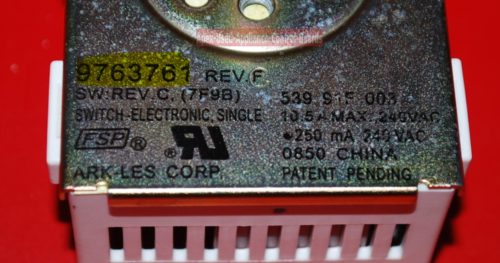 Part # 9763761 Whirlpool Range Oven Infinite Switch (used)
