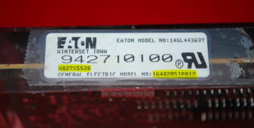 Part # 164D2851P012, WB27X5526 GE Oven Electronic Control Board (used, overlay fair)