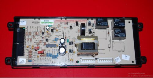 Part # 316418207 Frigidaire Oven Electronic Control Board (used, overlay poor)