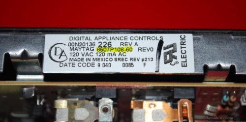 Part # 8507P108-60 Maytag Oven Electronic Control Board (used, overlay good)