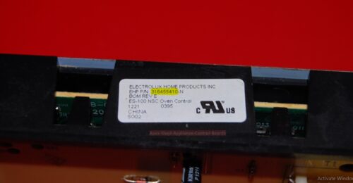 Part # 316455410 - Frigidaire Oven Control Board (used, overlay fair)