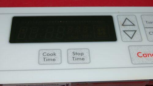 Part # 5700M671-60 | 7601P550-60 | Magic Chef Oven Control Board (overlay fair - White)