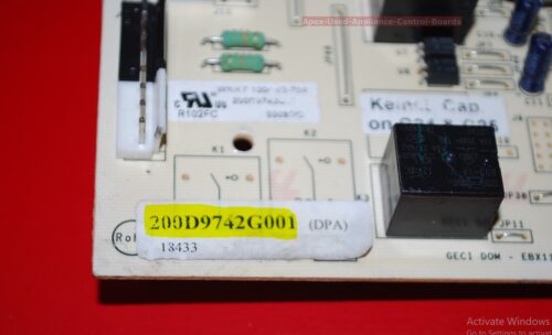 Part # 200D9742G001, WR55X10832 GE Refrigerator Electronic Control Board (used)