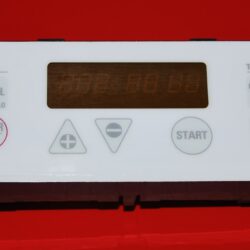 Part # WB27T10480 | 191D3159P133 - $89 GE Oven Control Board (used, overlay fair - White)
