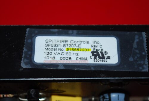 Part # 316557207 Frigidaire Oven Electronic Control Board (Used, Overlay Poor - Black)