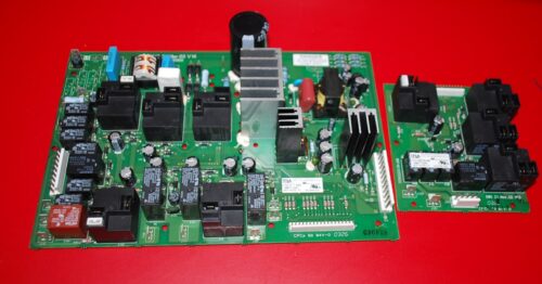 Part # WB29T10065, WB27T10548, WB27T10579, WB27T10551, WB27T10562 GE Oven Control Panel And Control Boards (used, overlay good -Stainless Steel/Black)