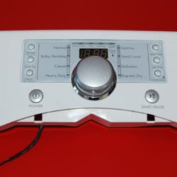 Part # AGL72928901, EBR62545201, EBR33640913 Kenmore Dryer Control Panel And User Interface Board (used, condition fair - White)
