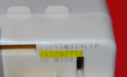 Part # 241707712 Frigidaire Refrigerator Start Relay And Capacitor (used)