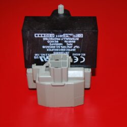 Part # 513605028, 241941004 Frigidaire Refrigerator Start Relay and Capacitor (used)