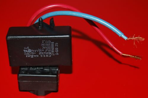 Part # 218721112 - Frigidaire Refrigerator Start Relay And Capacitor (used)