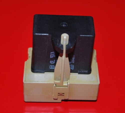 Part # 513605009 Whirlpool Refrigerator Start Relay And Capacitor (used)