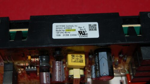 Part # 5304510064 | 316557236 | Frigidaire Oven Control Board (used)
