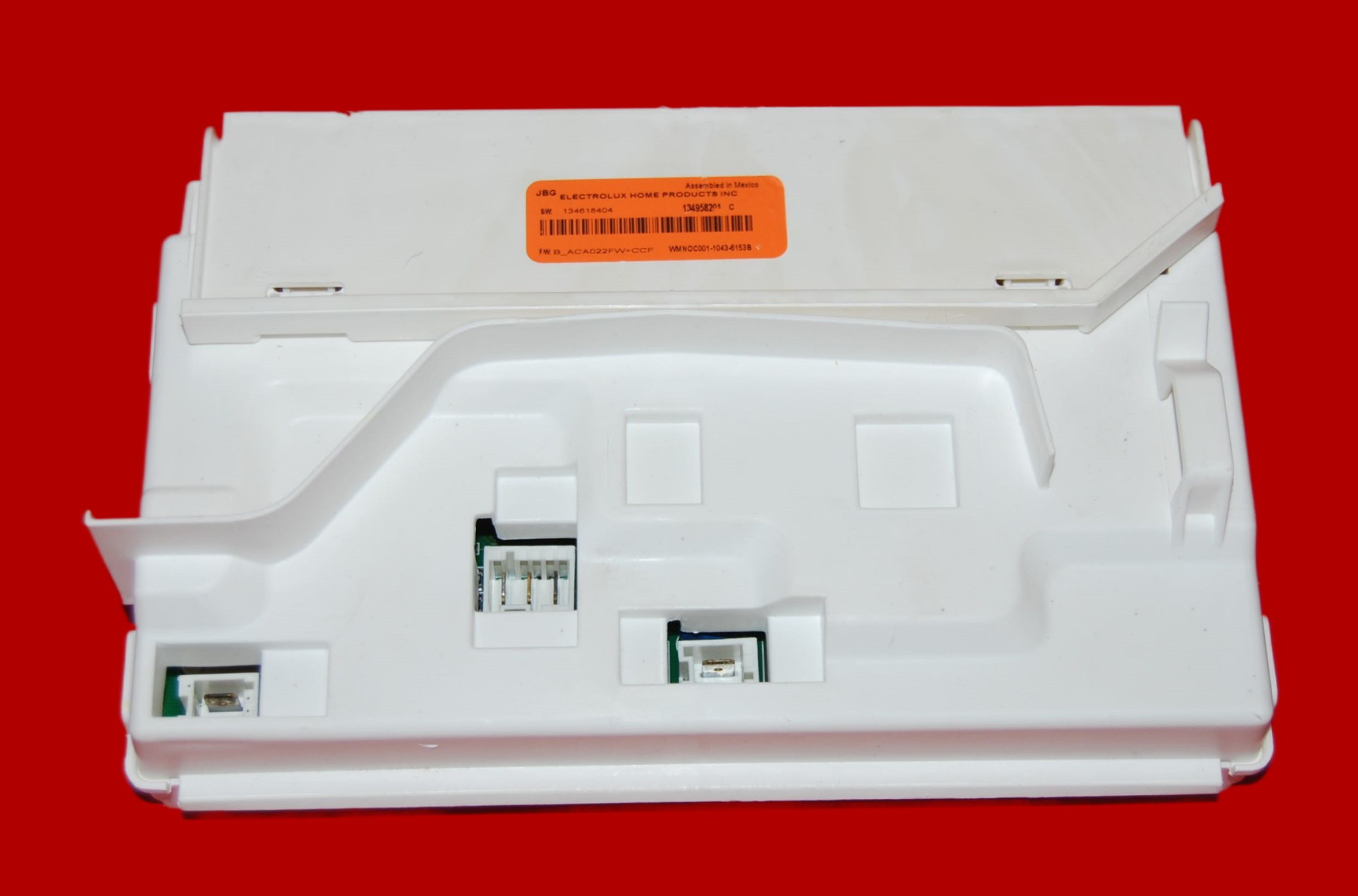 Part # 134958201 Frigidaire Front Load Washer Control Board (used)