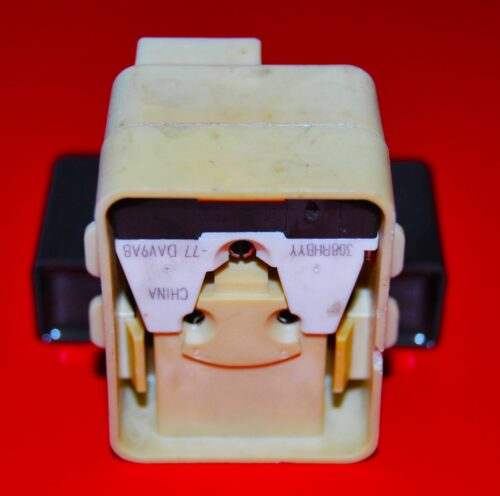 Part # 216954222 | 5S16N308RHP - Frigidaire Refrigerator Start Relay And Capacitor (used)