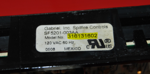 Part # 316131602 - Frigidaire Oven Control Board (used, overlay Very Good - Gray)