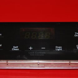 Part # 164D8450G169 GE Oven Control Board (used, overlay Fair - Black )