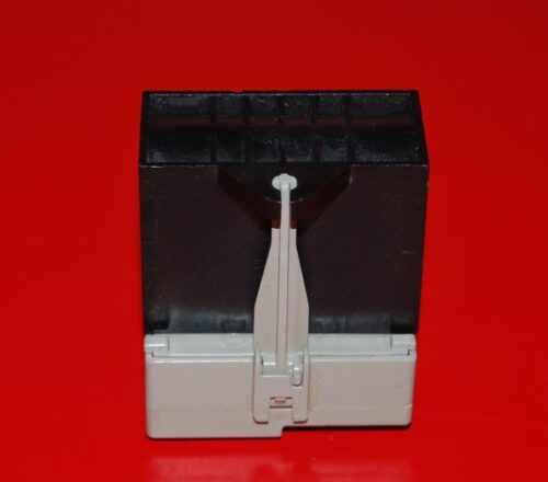 Part # 513605017 Embraco Refrigerator Star Relay And Capacitor (used)