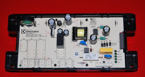 Part # A12736402 - Frigidaire Oven Control Board (used, overlay excellent - White)