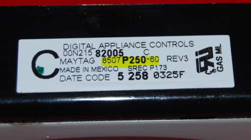 Part # 5701M754-60 | 8507P250-60 Maytag oven Control Board (used, overlay fair - White)