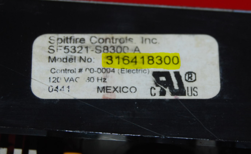 Part # 316418300 Frigidaire Oven Control Board (used, overlay good - White)