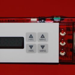 Part # 31771301 - Amana Oven Control Board (used, overlay very good - Almond)