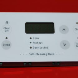 Part # 316207507 Frigidaire Oven Control Board (used, overlay near mint - White)