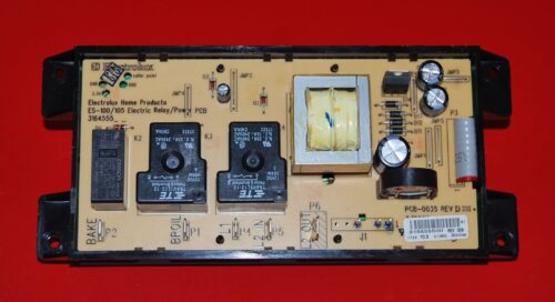 Part # 316455400 - Frigidaire Oven Control Board (used, overlay near mint - White)