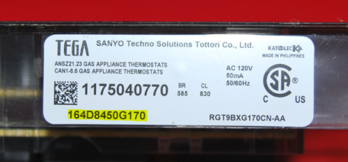 Part # 164D8450G170 - GE Gas Oven Control Board (used, overlay fair - Black)