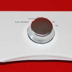 Part # 137632600 | 137070890 Kenmore Dryer Control Panel And Board (used, condition fair - White)
