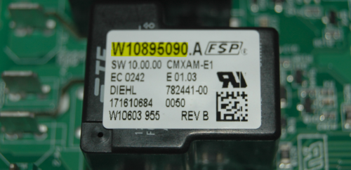 Part # W10895090 - Whirlpool Oven Control Board (used)