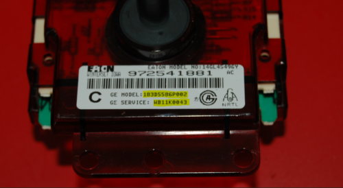 Part # 183D5586P002 - $GE Gas Oven Control Board (used, overlay fair - White)