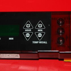 Part # WB27K10026 | 183D6335P001 - GE Oven Control Board (used, overlay good - Black)