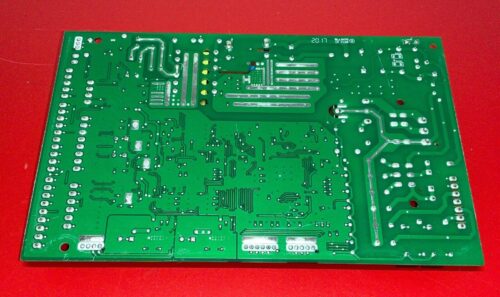 Part # 245D1879G002 - GE Refrigerator Control Board (used)