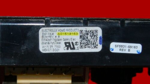 Part # A01519163 | 5304509229 | Frigidaire Oven Control Board (overlay fair - Black)